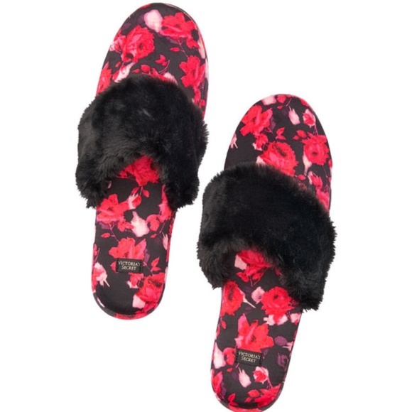 NWOT Victoria's Secret Signature Satin Slippers - Picture 1 of 4
